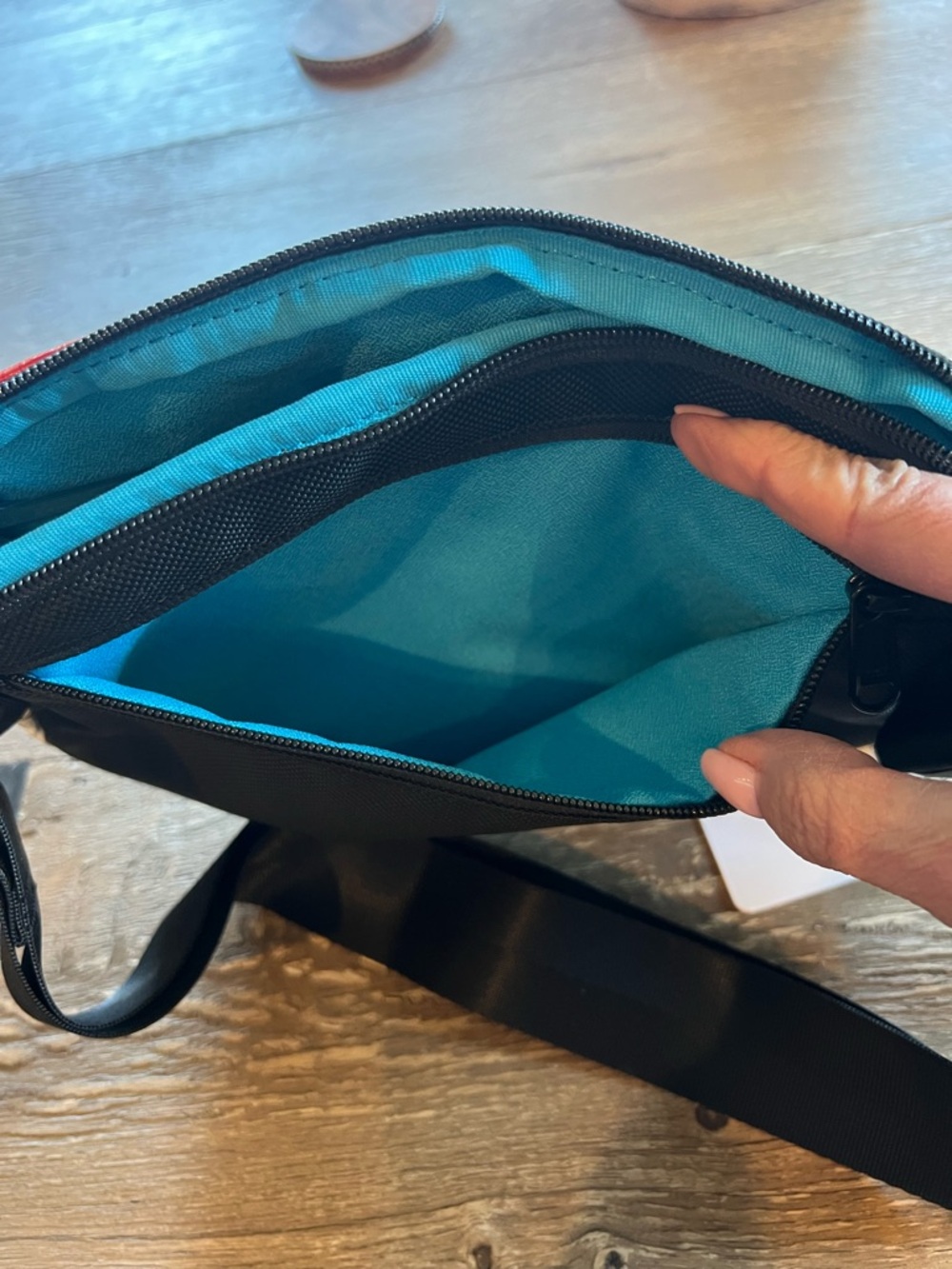NWT Rareform Large Zion Sling Bag - Picture 6 of 10